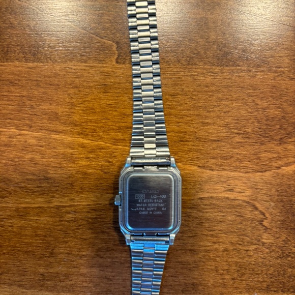 Pls check out other photos- casio stainless steel water resistant watch - Picture 2 of 4